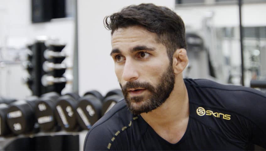 Arash Hadiha siktar mot guld