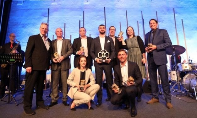 Kuntz och Seth-Wenzel fick pris på Kampsportsgalan