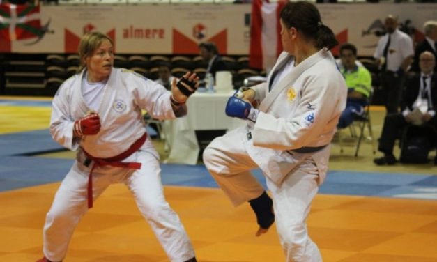 Jennie Brolin kliver upp på mattan när EM i jujutsu avgörs